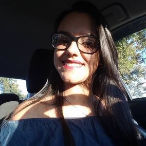 Meet your Posher, Glory